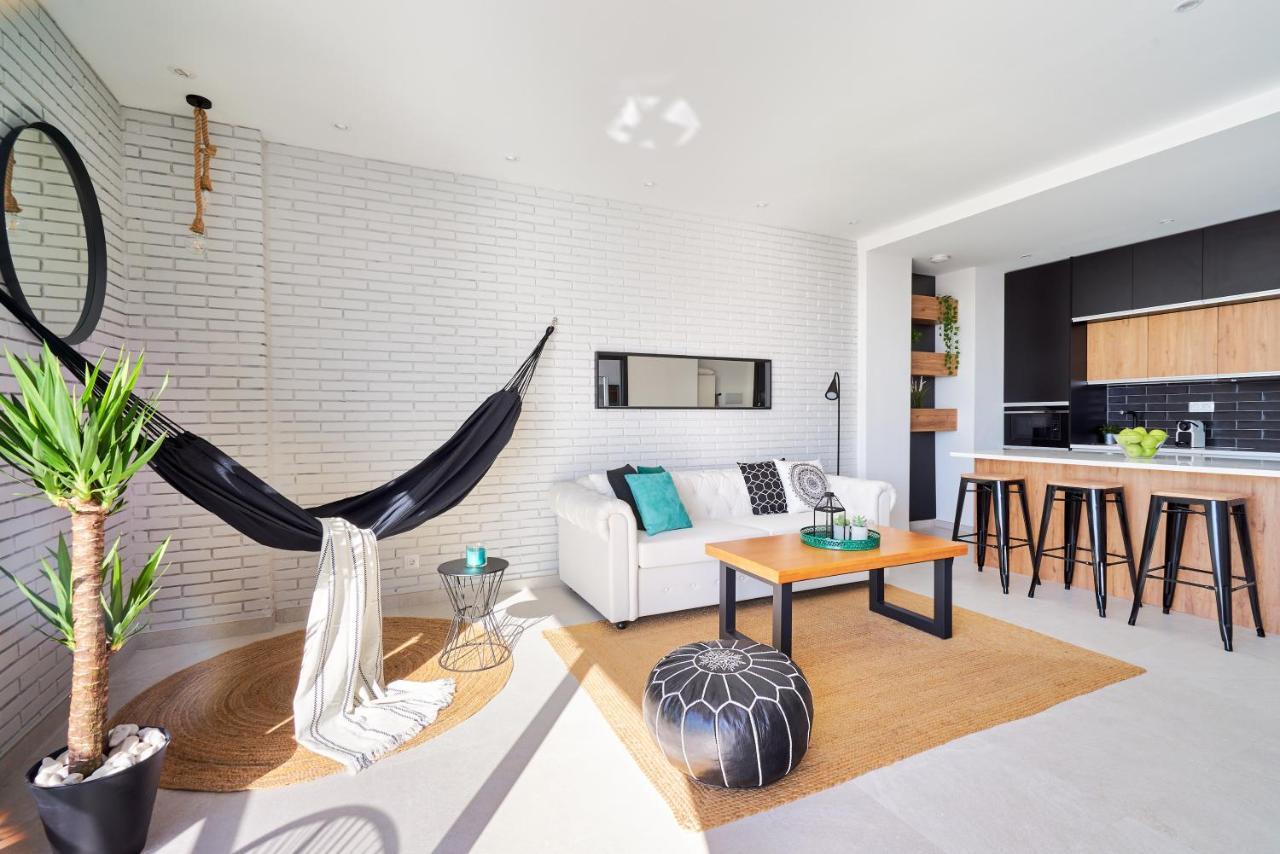 Suite Del Mar Luxury Apartment With Jacuzzi Torremolinos Dış mekan fotoğraf